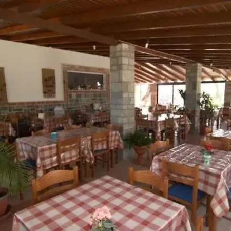 Ionikos 2* Kéfalos